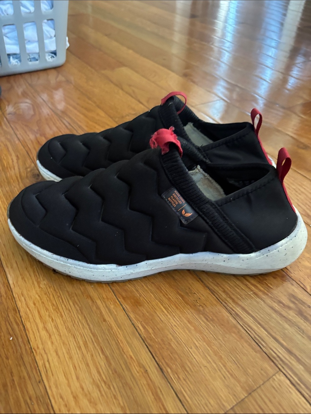 Dr. Scholl's Black Quilted Slip-On Sneakers with Red Pull Tabs